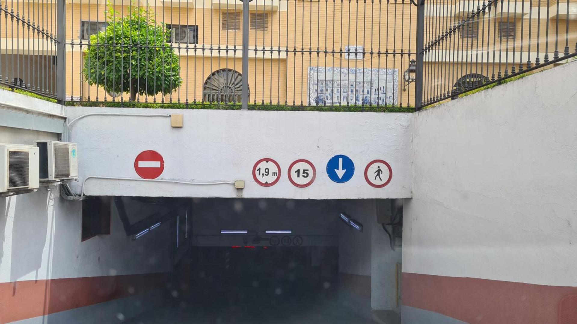 Luxury Apartment Penuelas Free Parking セビリア エクステリア 写真