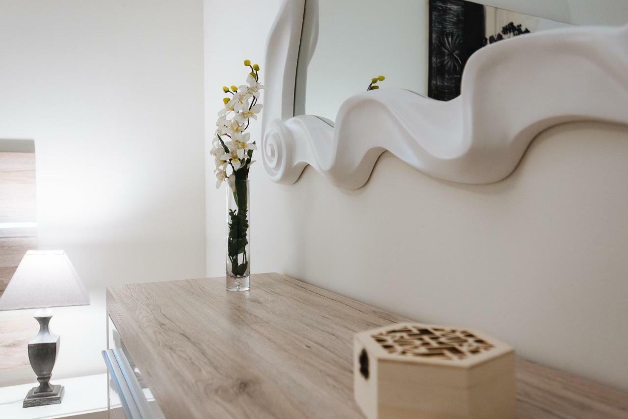 Luxury Apartment Penuelas Free Parking セビリア エクステリア 写真