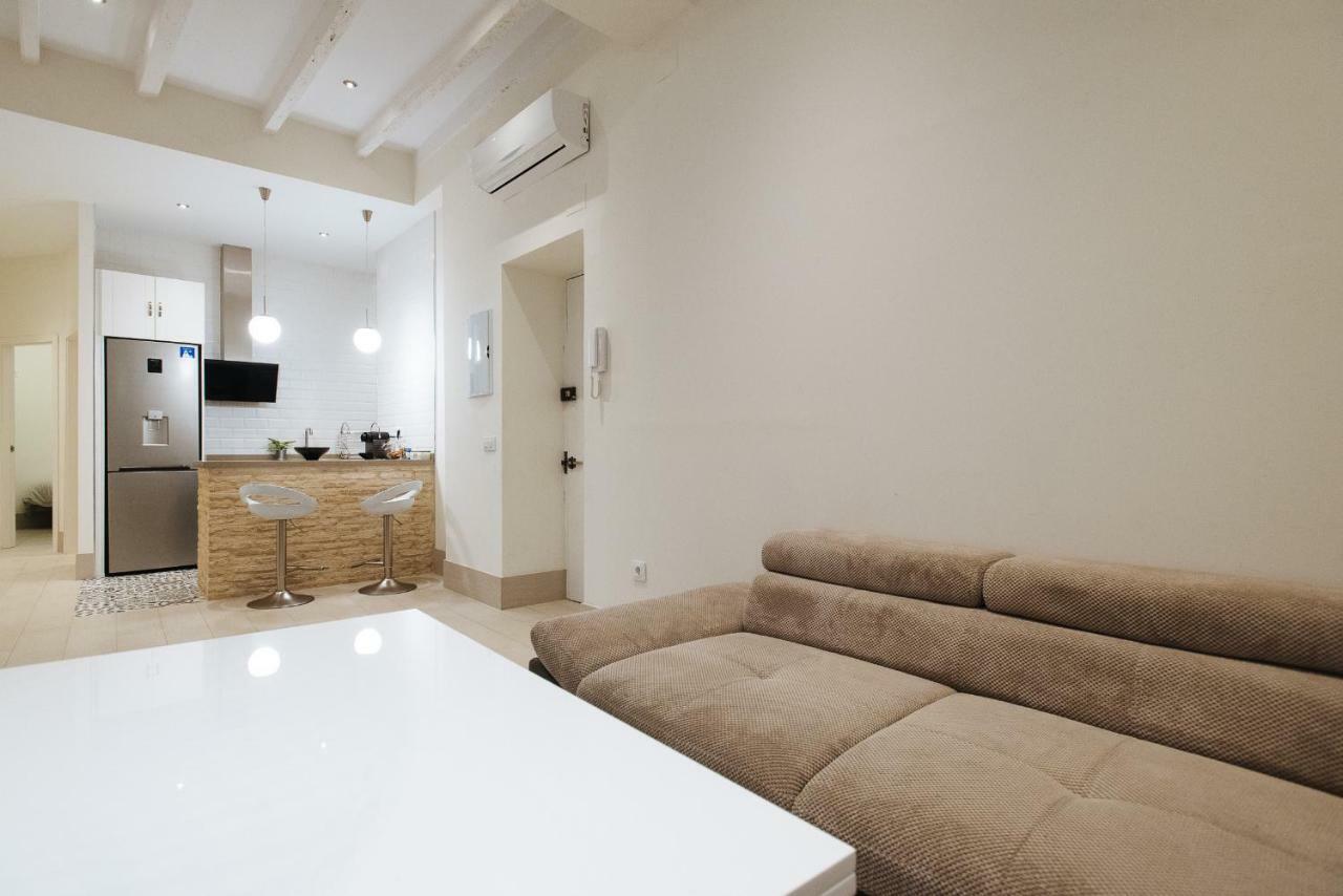 Luxury Apartment Penuelas Free Parking セビリア エクステリア 写真